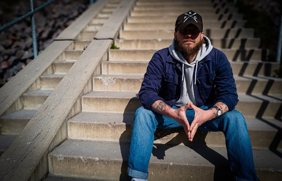 Vincent Jedselius spelar i Västervåla kyrka