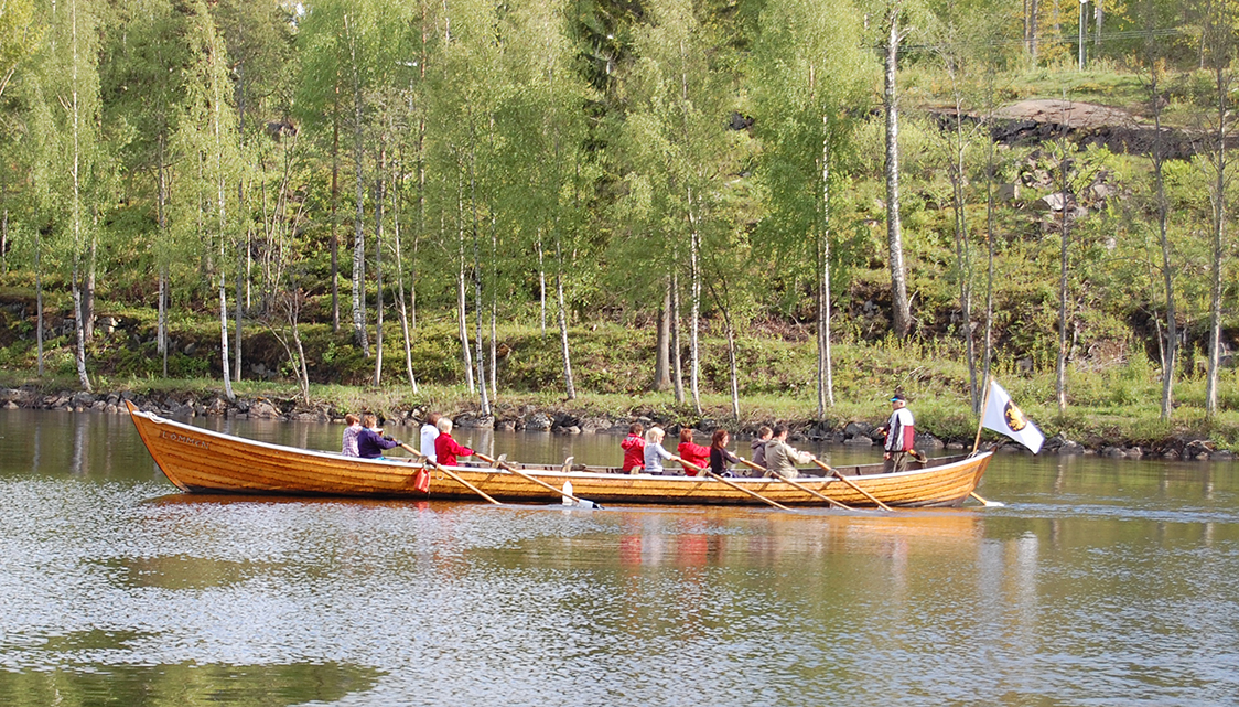 Gudstjänst i Djupnäs med kyrkbåt